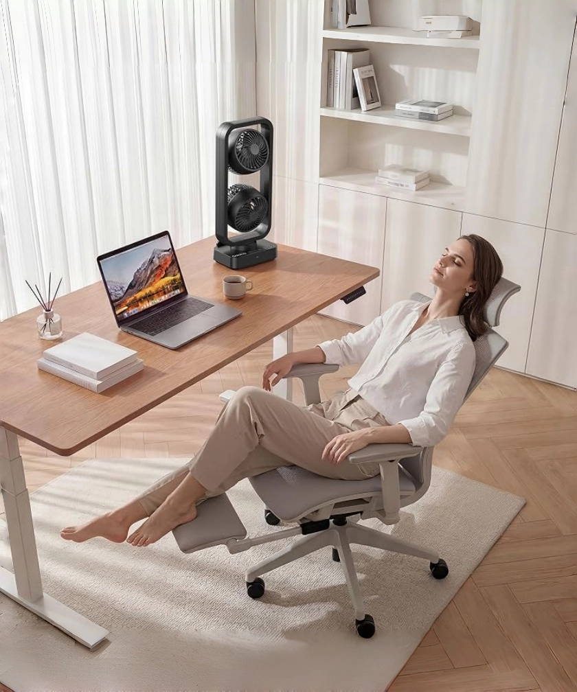 GAIATOP portable fan and travel essentials